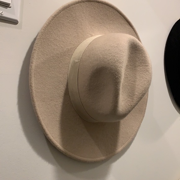 Forever 21 Wool hat in Tan - Picture 4 of 7